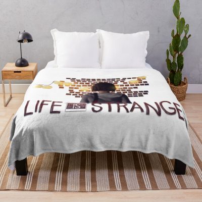 Life Is Strange Picture Collection Throw Blanket