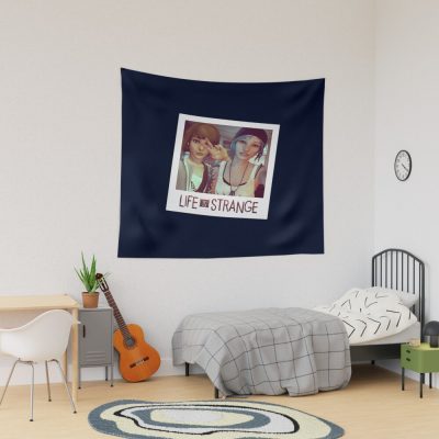 Max And Chloe Selfie Moment Tapestry