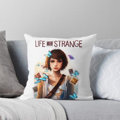 Life Is Strange Vintage Artwork Throw Pillow