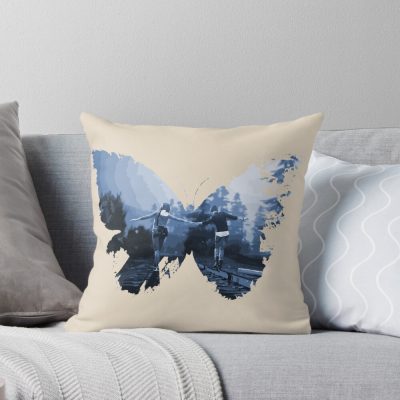 Life Is Strange Butterfly Effect Throw Pillow