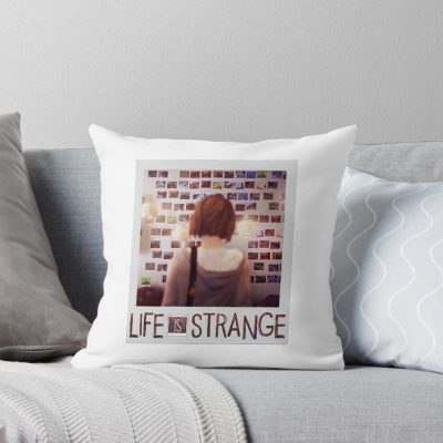 Life Is Strange Max Portrait Throw Pillow